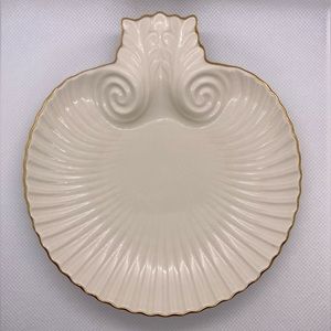 Vintage - Lenox Shell Dish in Ivory - Trimmed in Gold 5" x 6" x 1"
